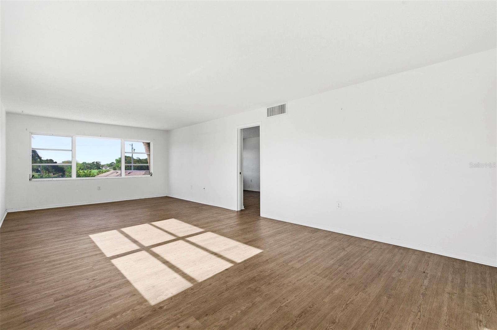 Image 14 of 49 For 8950 Park Boulevard 201