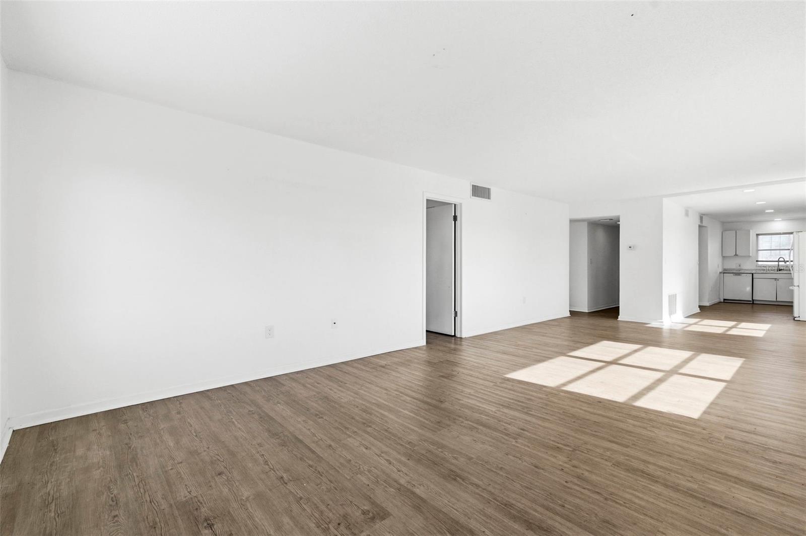 Image 15 of 49 For 8950 Park Boulevard 201