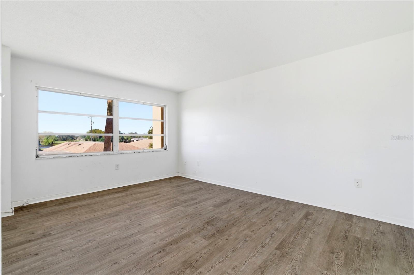 Image 24 of 49 For 8950 Park Boulevard 201