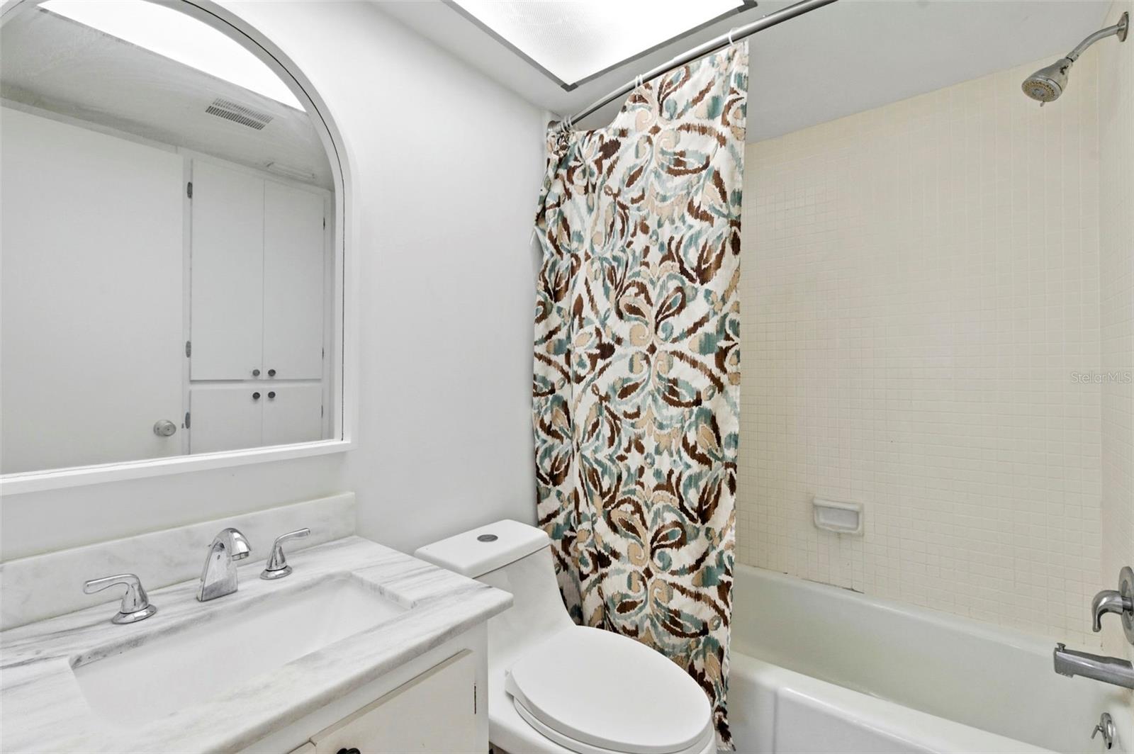 Image 27 of 49 For 8950 Park Boulevard 201