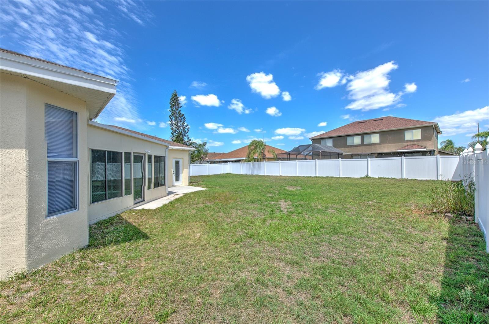 Image 5 of 54 For 13022 Carlington Lane