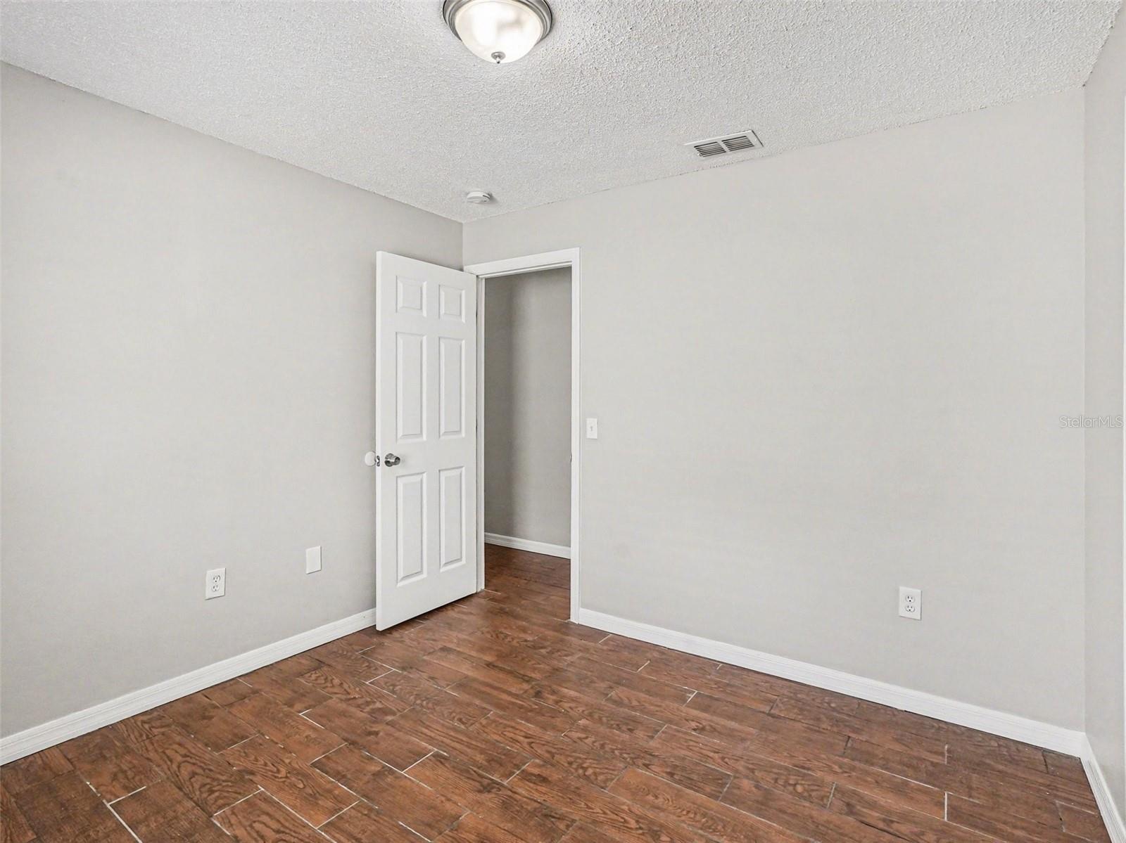Image 15 of 17 For 6879 Belmar Drive