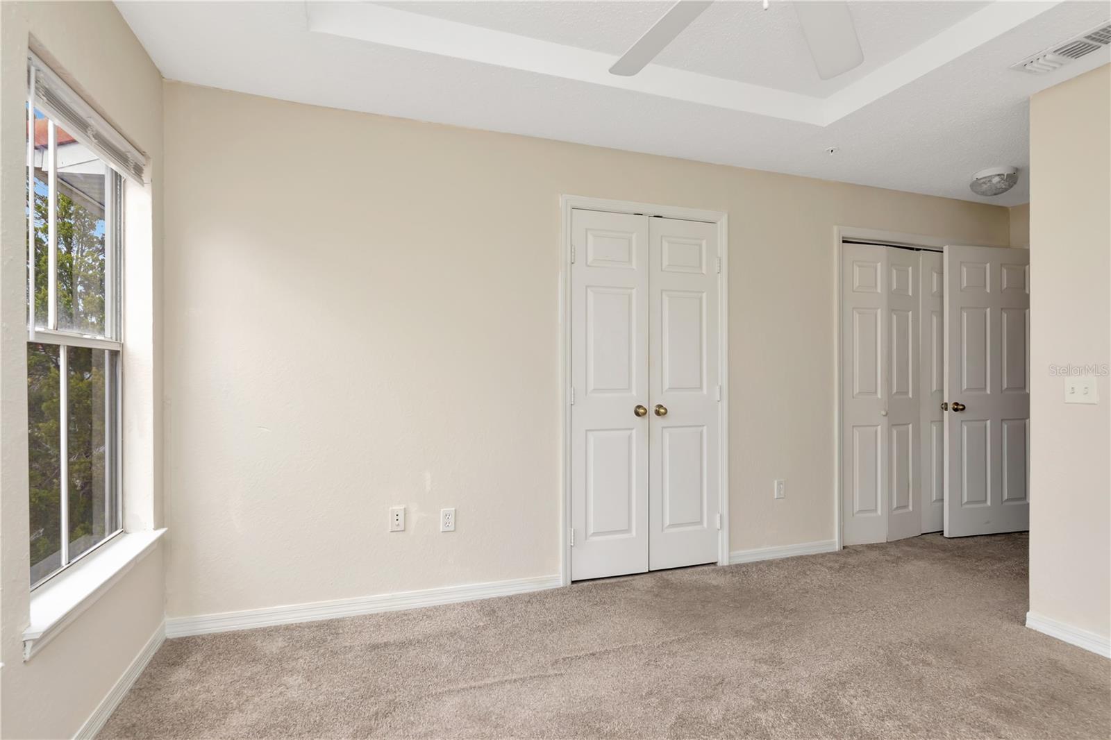 Image 14 of 30 For 18001 Richmond Place Drive 235