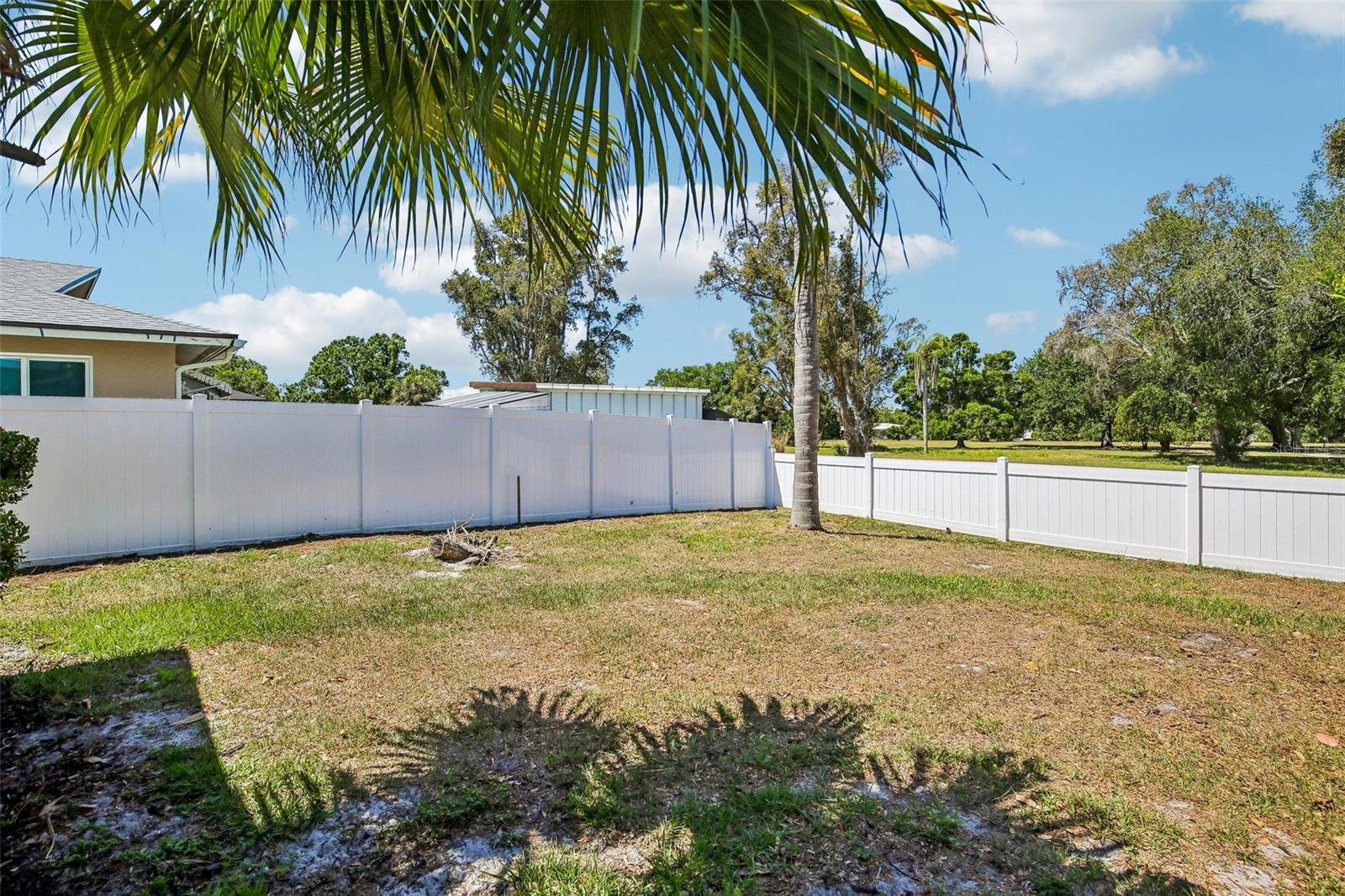 Image 46 of 56 For 9622 Oakhurst Road