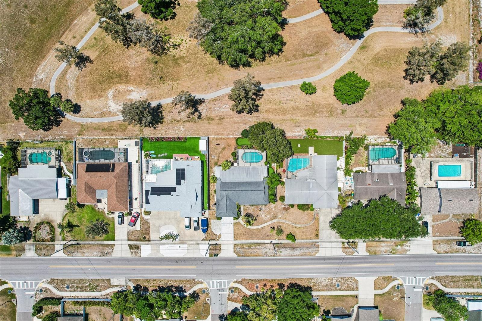 Image 49 of 56 For 9622 Oakhurst Road