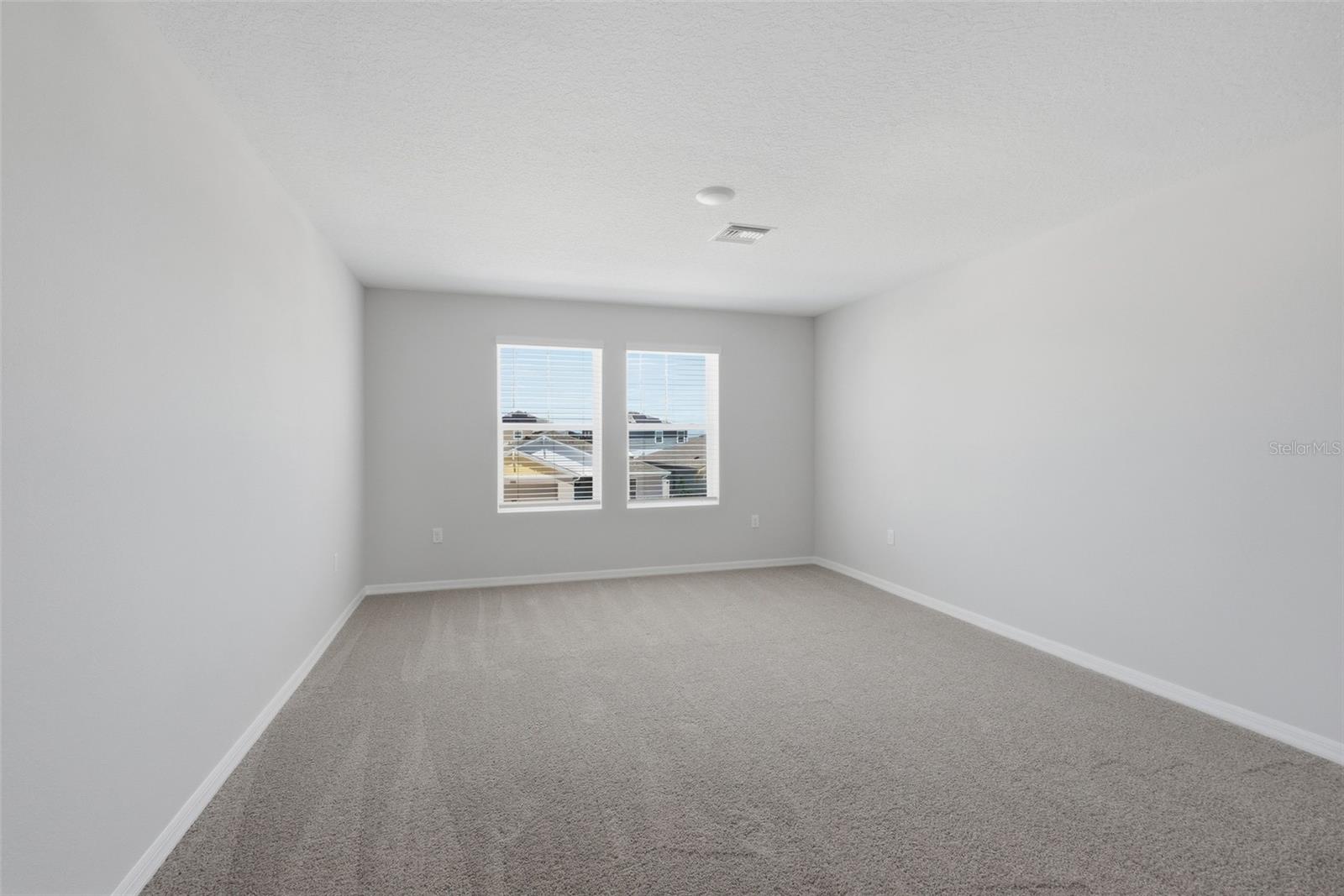 Image 19 of 42 For 1330 Current Place