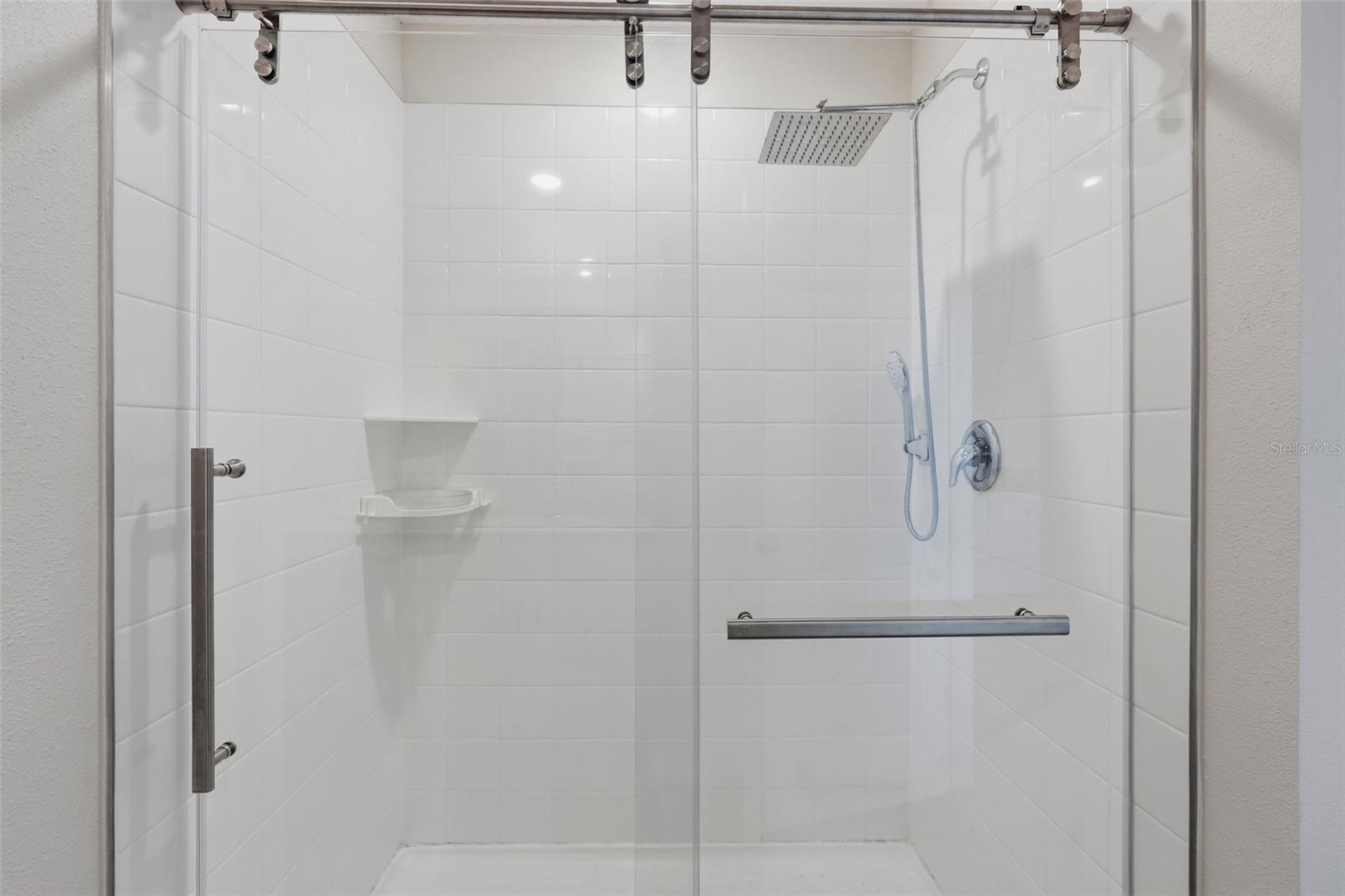 Image 26 of 42 For 1330 Current Place