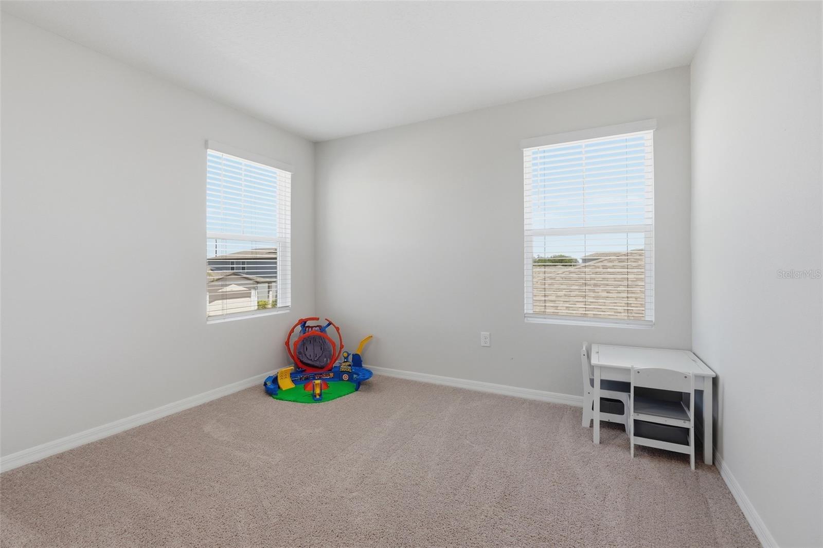 Image 31 of 42 For 1330 Current Place