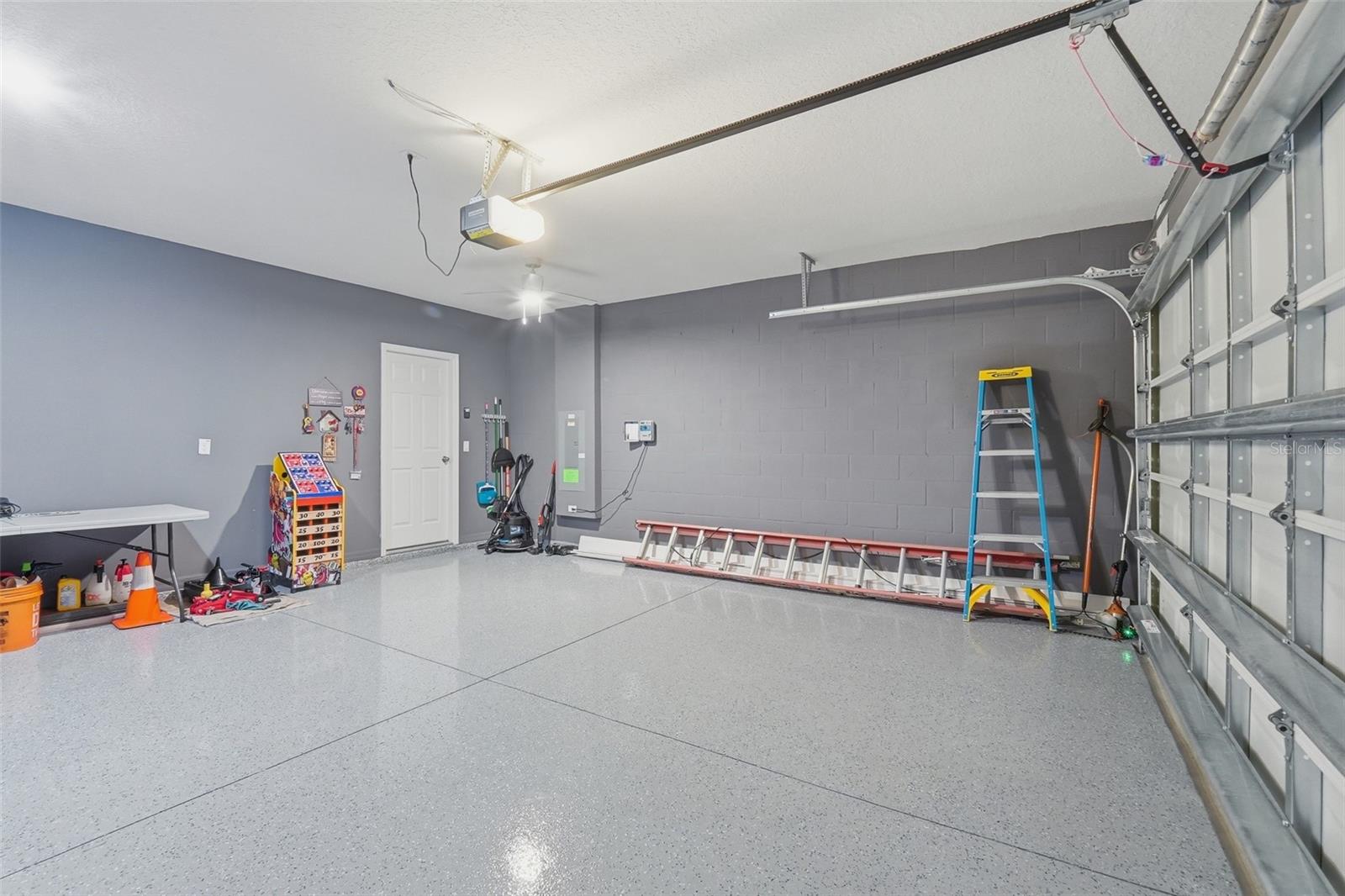 Image 35 of 42 For 1330 Current Place