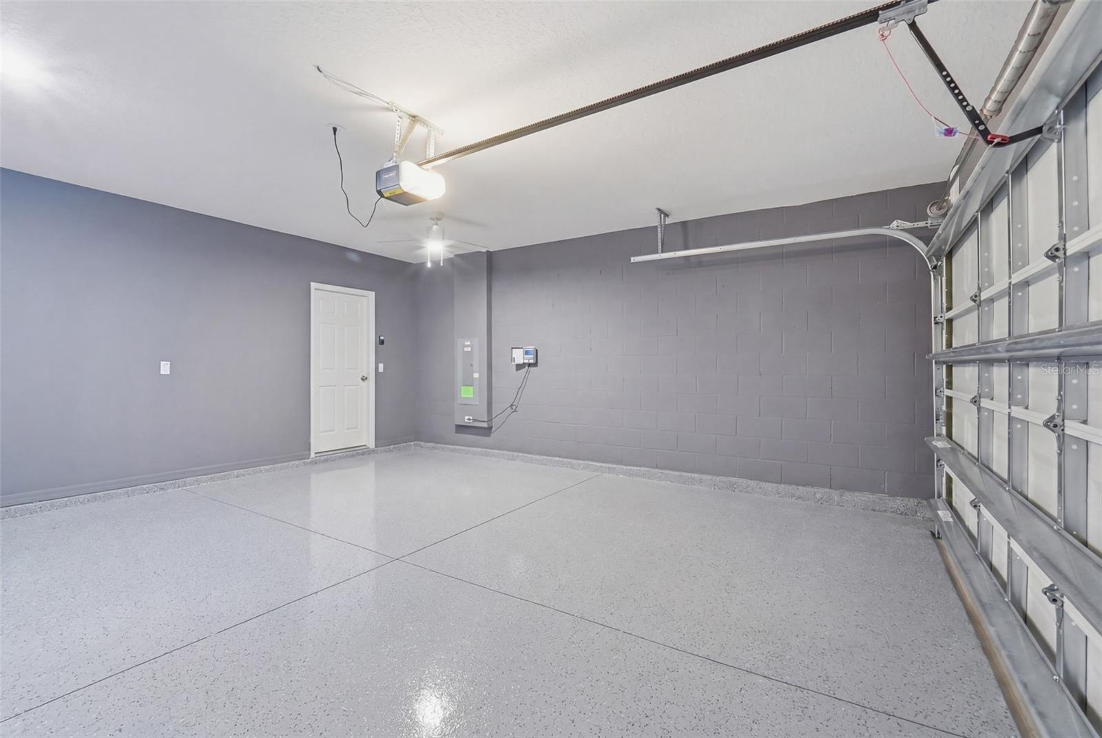 Image 36 of 42 For 1330 Current Place