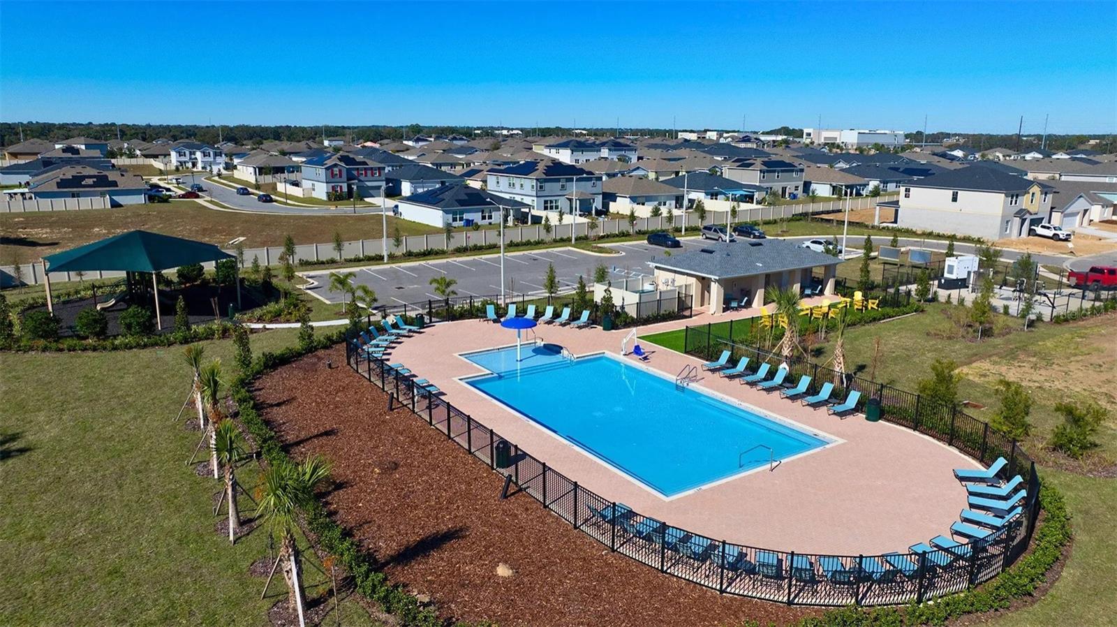 Image 42 of 42 For 1330 Current Place