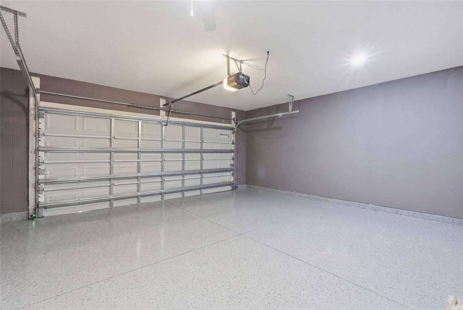 Image 7 of 42 For 1330 Current Place