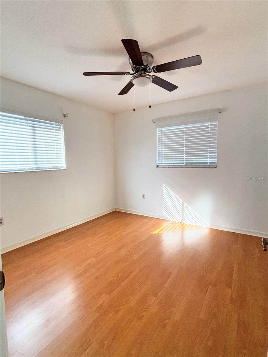 Image 11 of 21 For 1503 Overland Drive