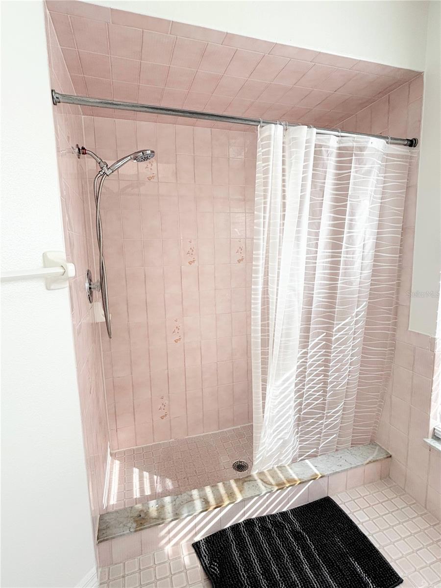 Image 13 of 21 For 1503 Overland Drive