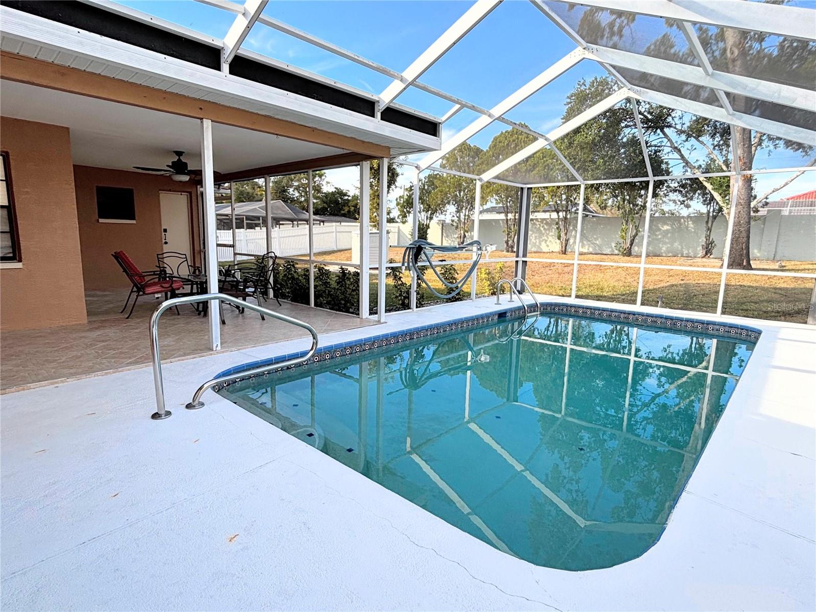 Image 18 of 21 For 1503 Overland Drive