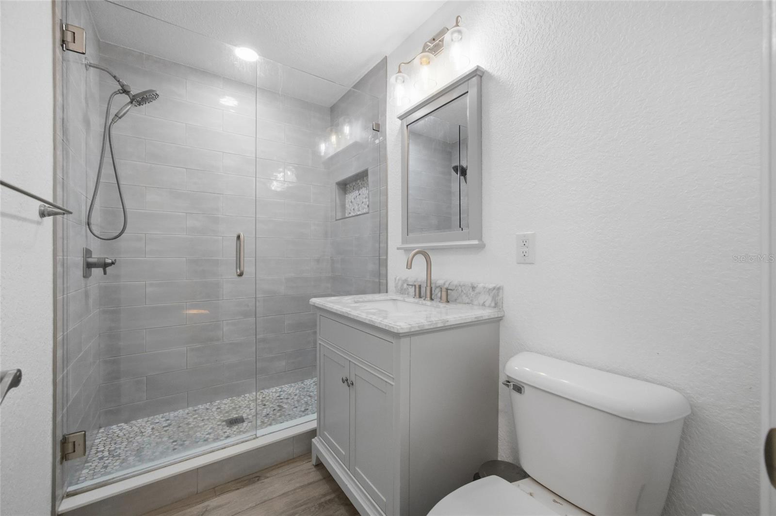 Image 25 of 49 For 15700 Doe Trail