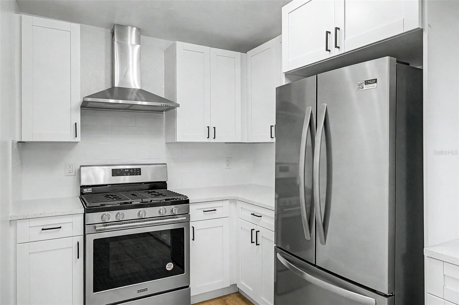 Image 18 of 37 For 1807 Ohio Street