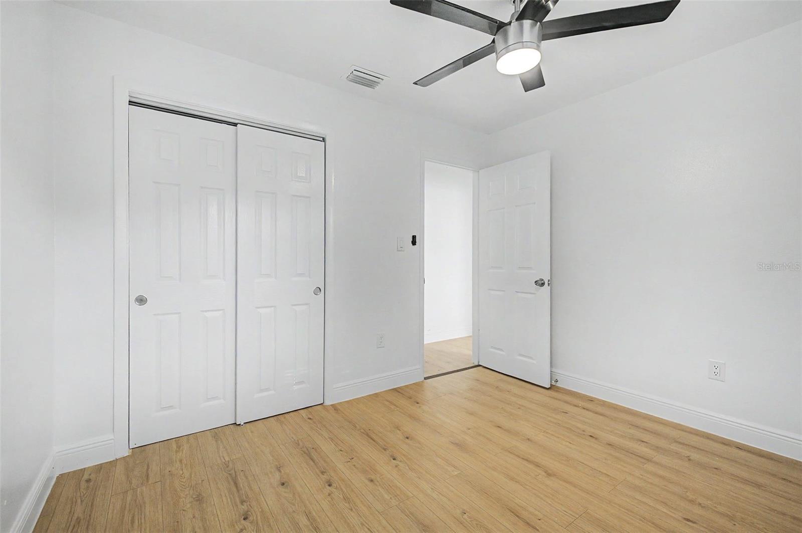 Image 23 of 37 For 1807 Ohio Street