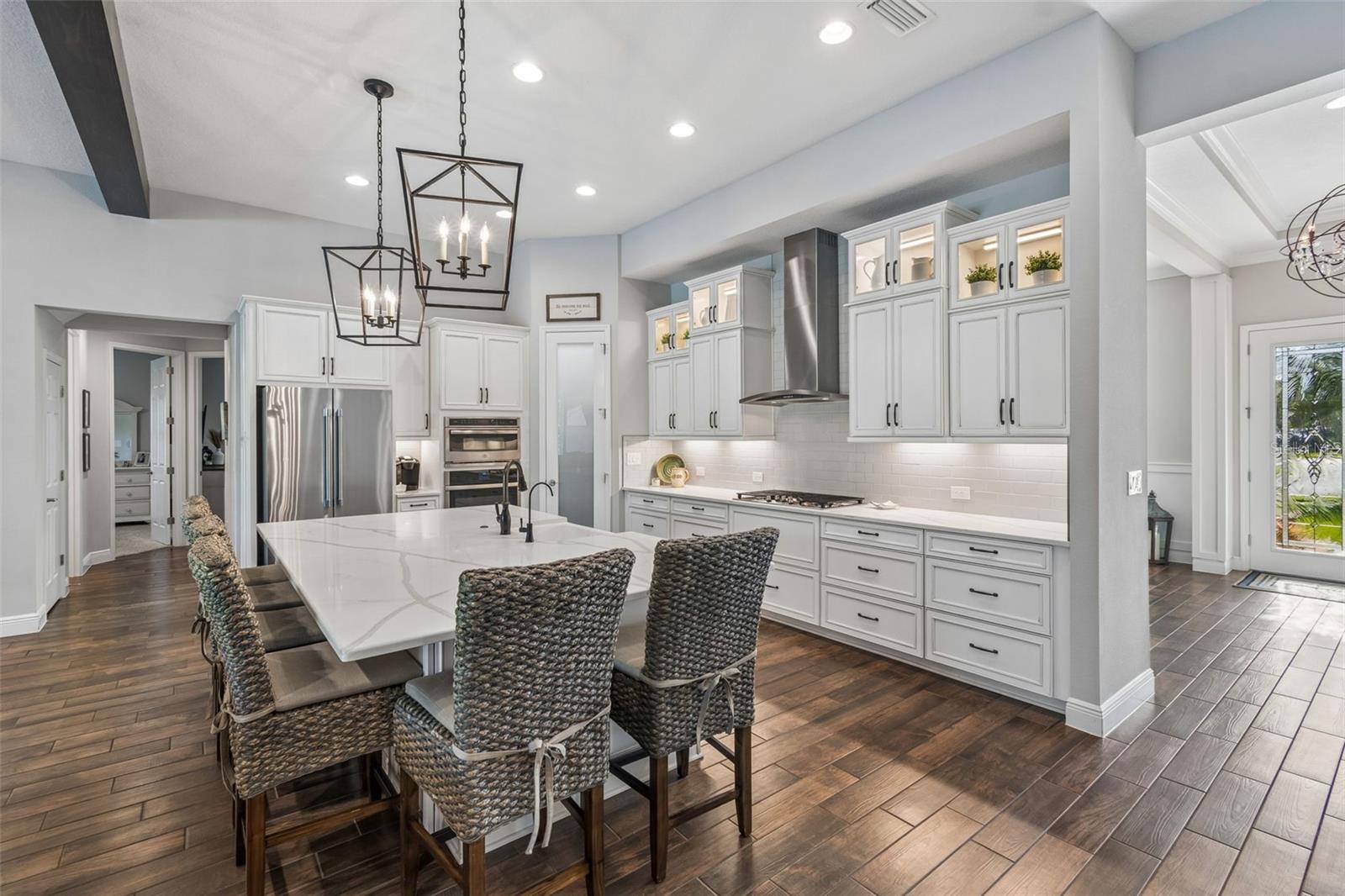 Image 4 of 31 For 8768 Birchleaf Court