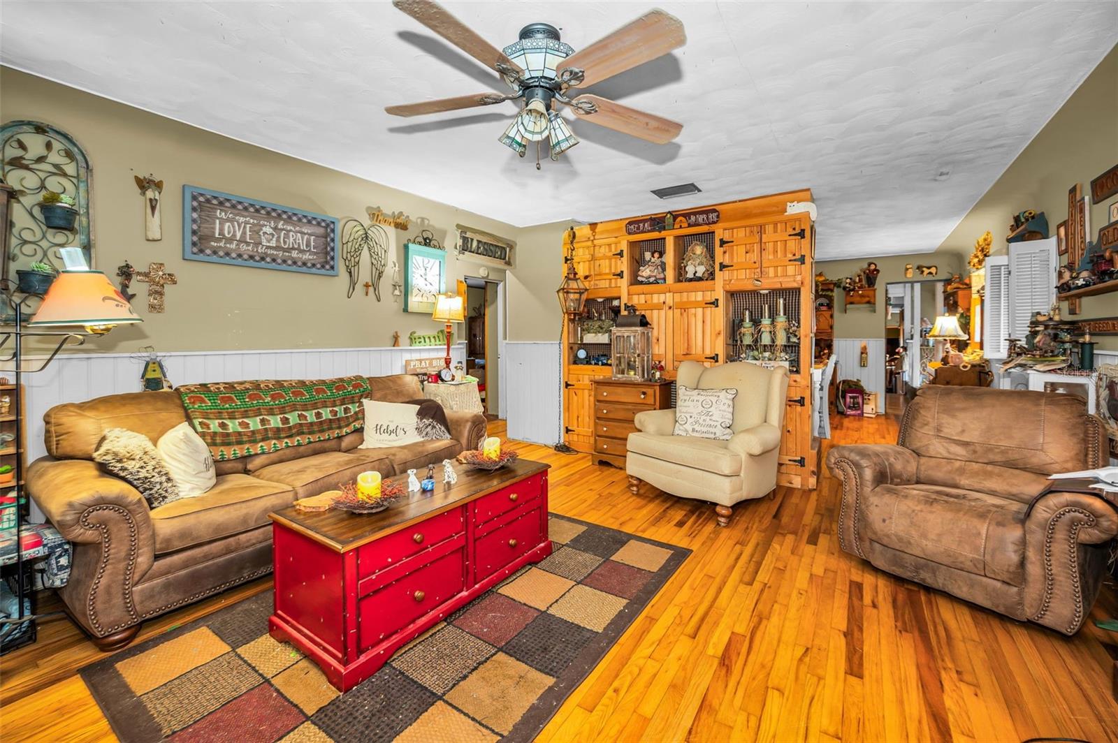 Image 16 of 54 For 2876 30th Avenue N