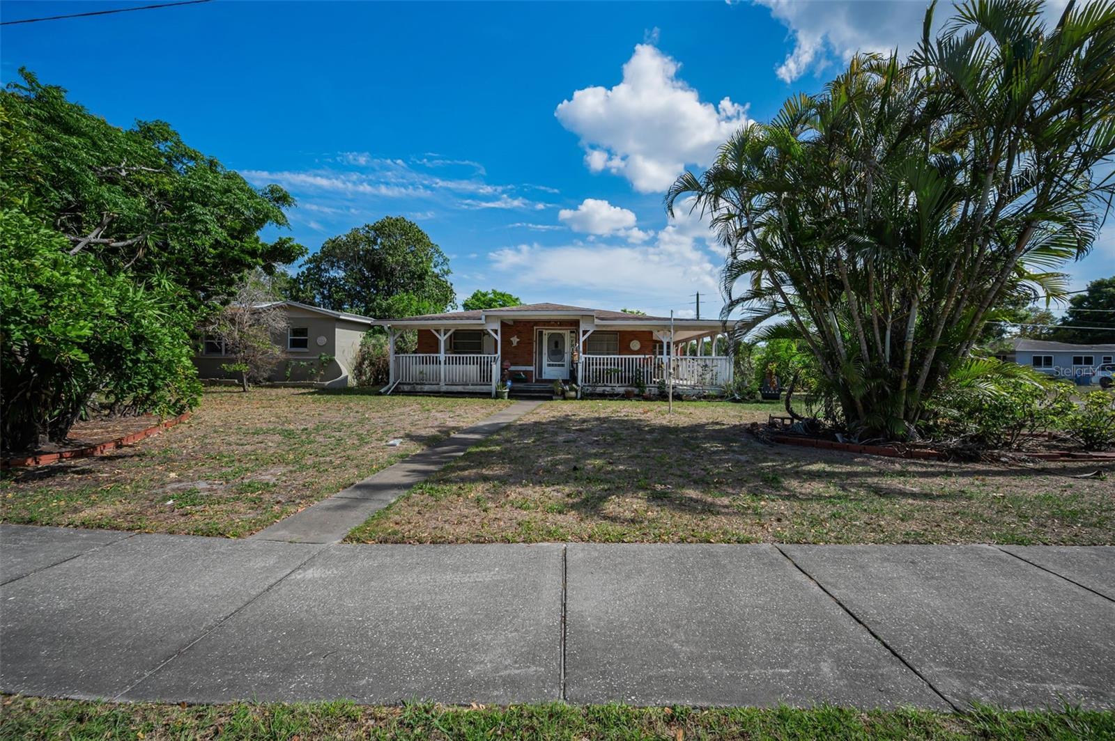Image 5 of 54 For 2876 30th Avenue N