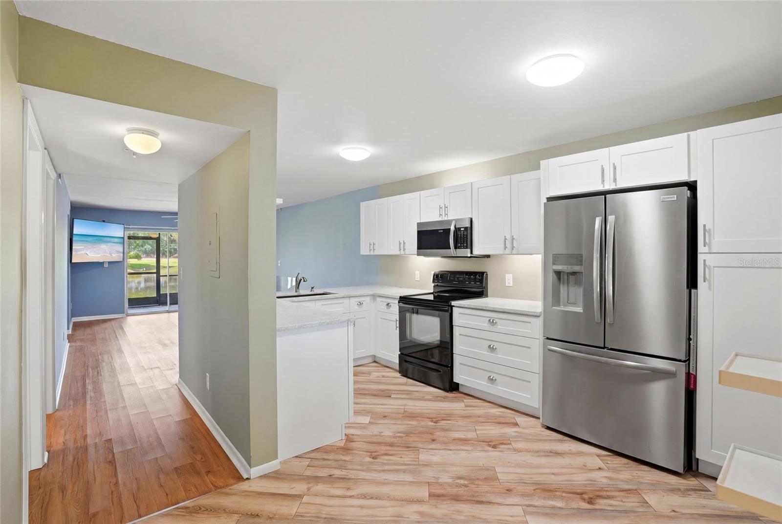 Image 4 of 34 For 11201 122nd Avenue N 143