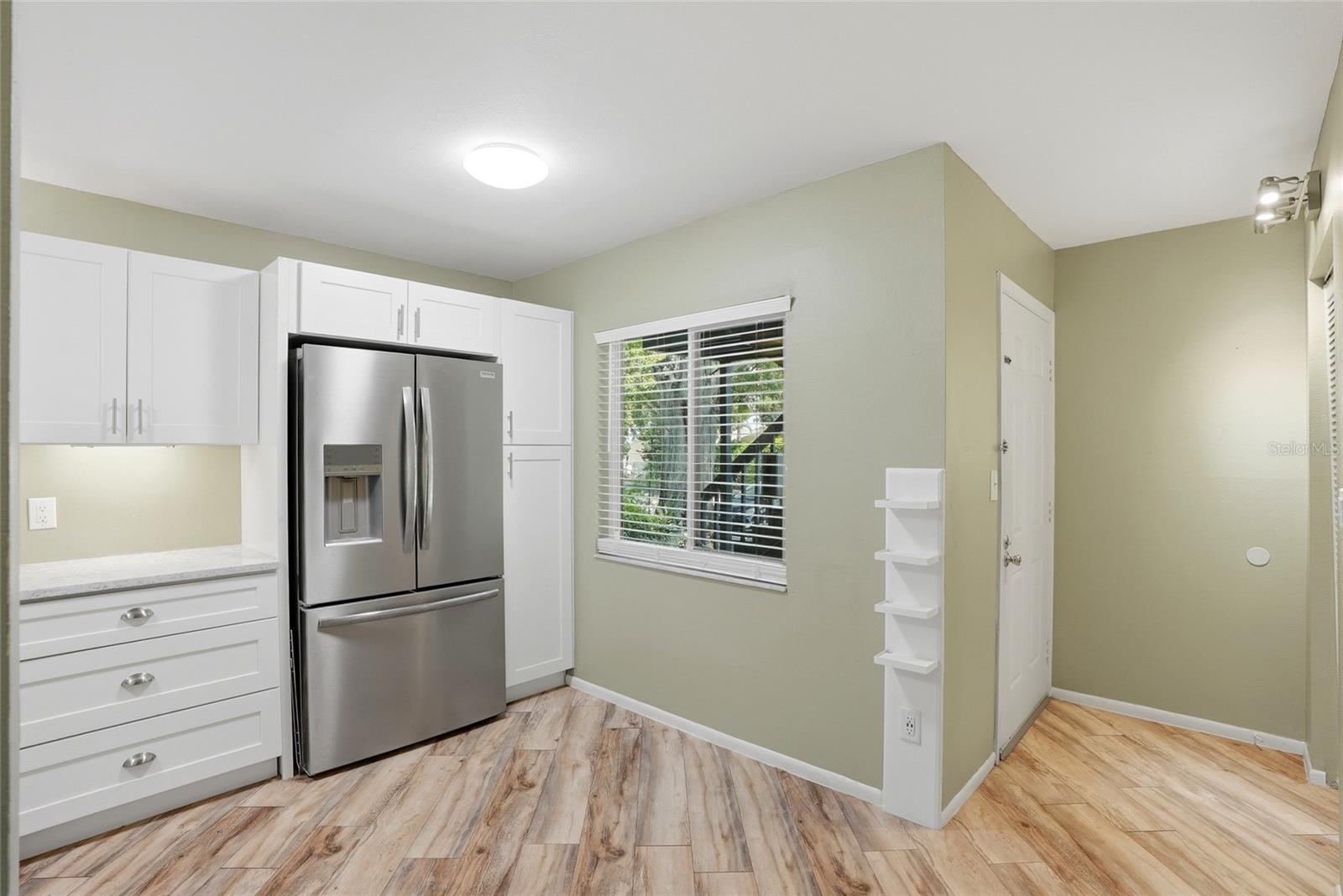 Image 5 of 34 For 11201 122nd Avenue N 143