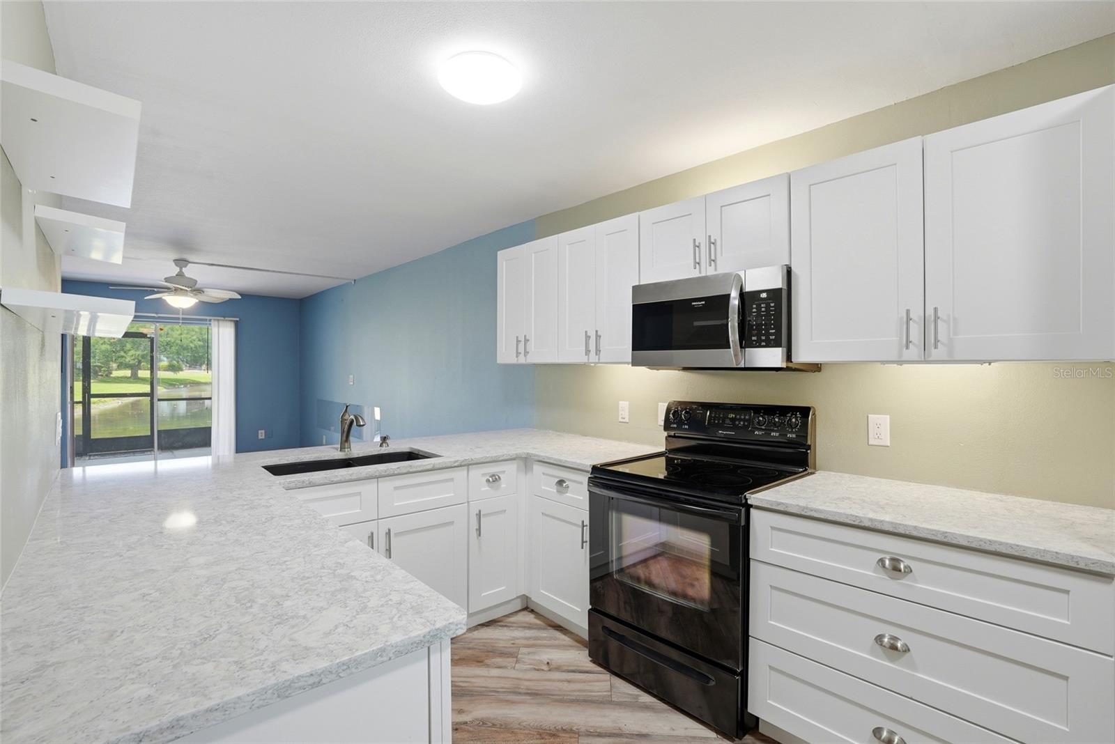 Image 7 of 34 For 11201 122nd Avenue N 143