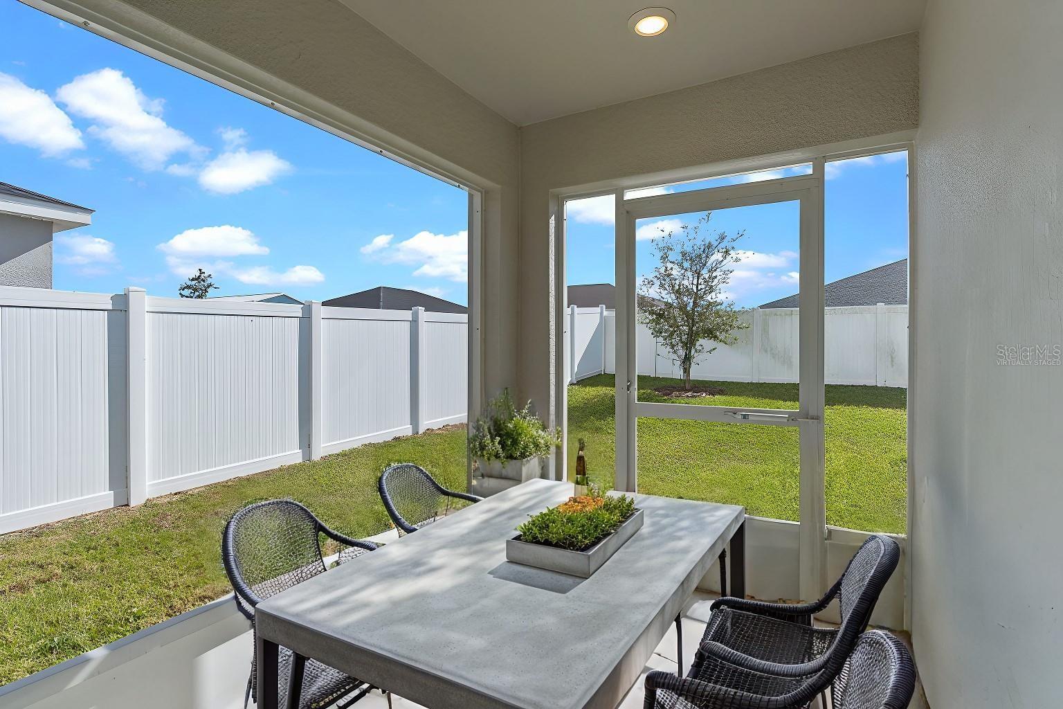 Image 19 of 23 For 524 Scenic Bluff Boulevard