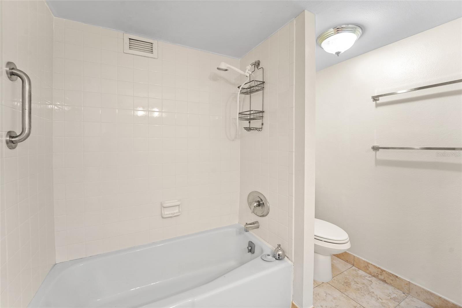 Image 16 of 29 For 220 Belleview Boulevard 601