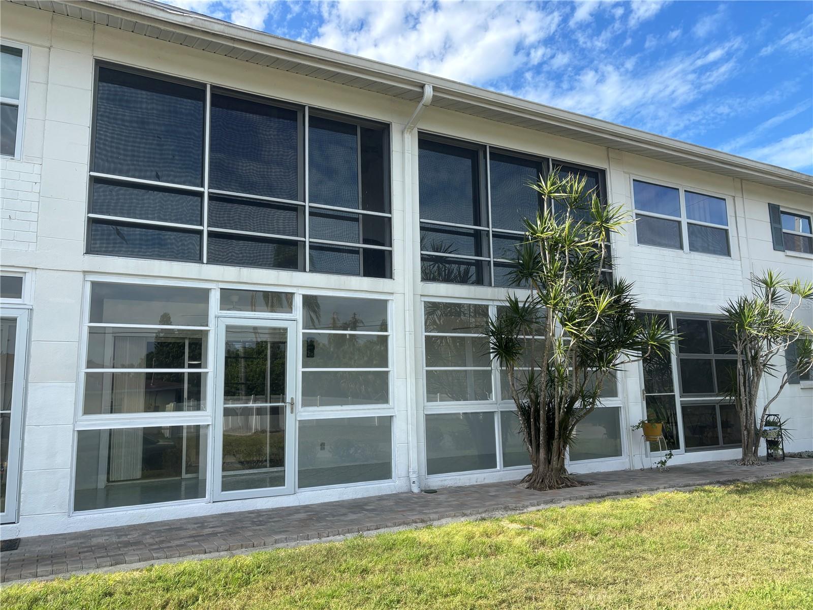 Image 18 of 20 For 3160 36th Street N 102