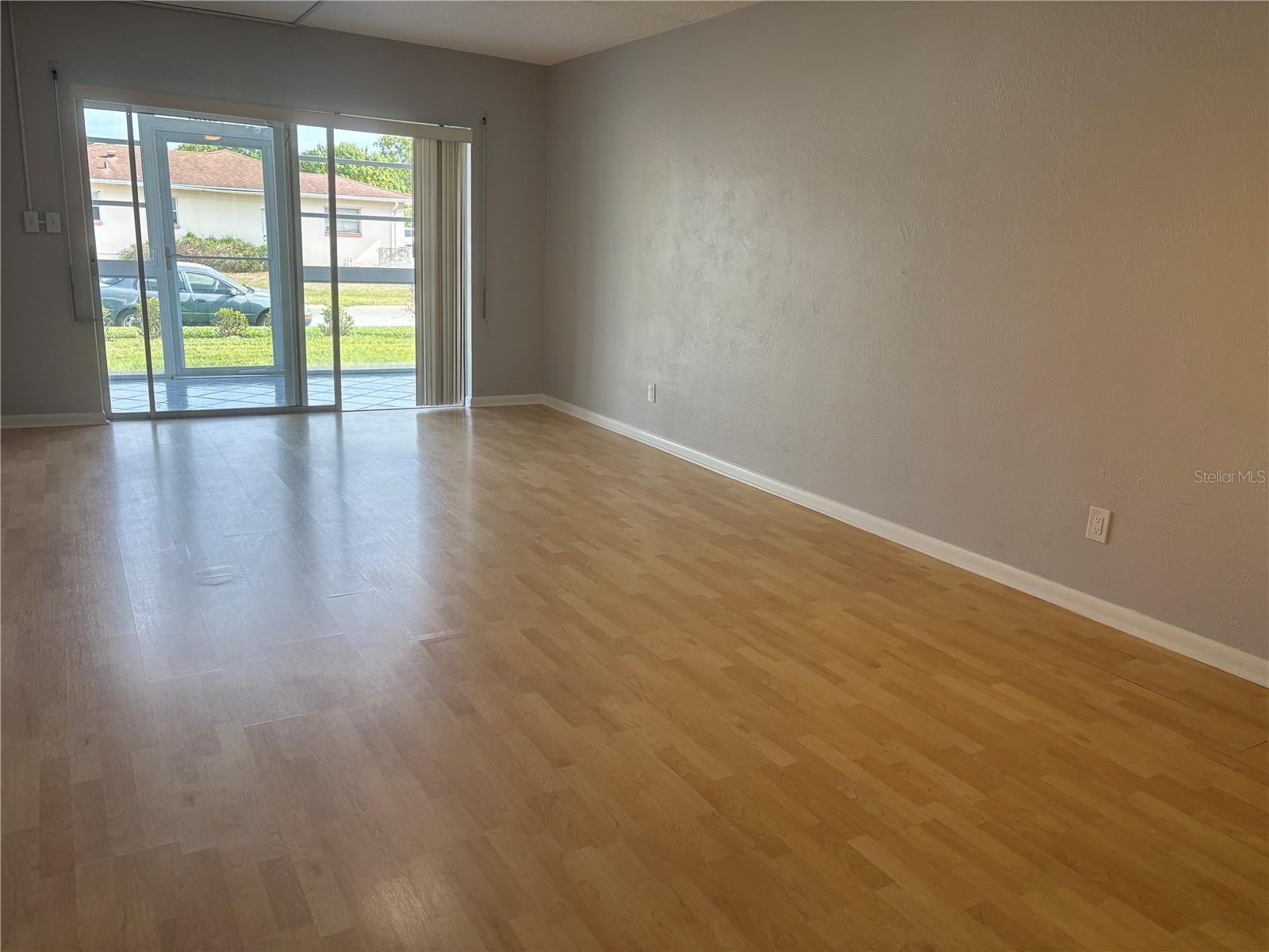 Image 4 of 20 For 3160 36th Street N 102