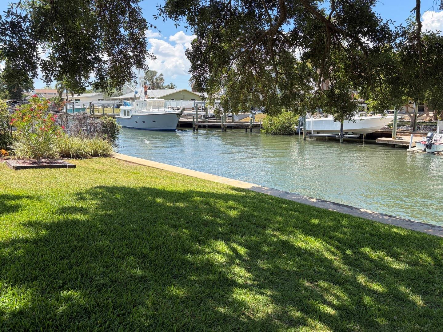 Image 8 of 16 For 8728 Cobblestone Drive