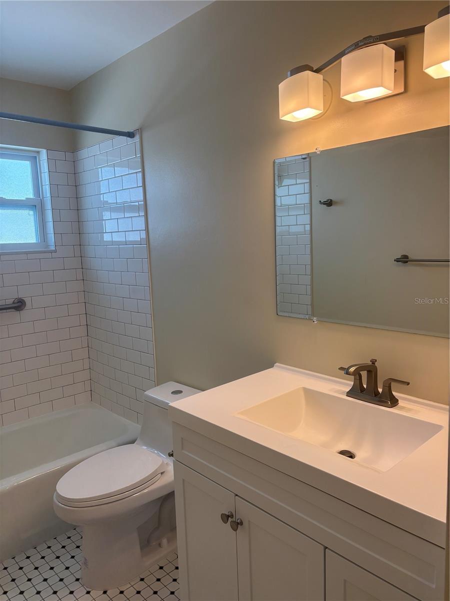 Image 12 of 17 For 3160 36th Street N 210