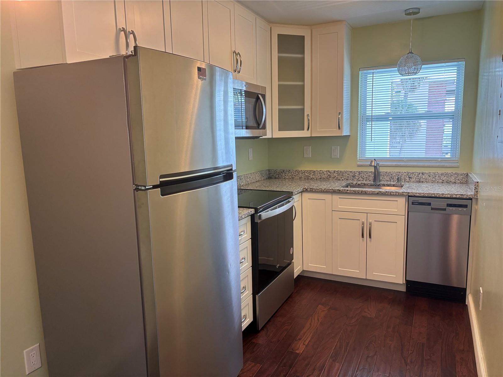 Image 5 of 17 For 3160 36th Street N 210