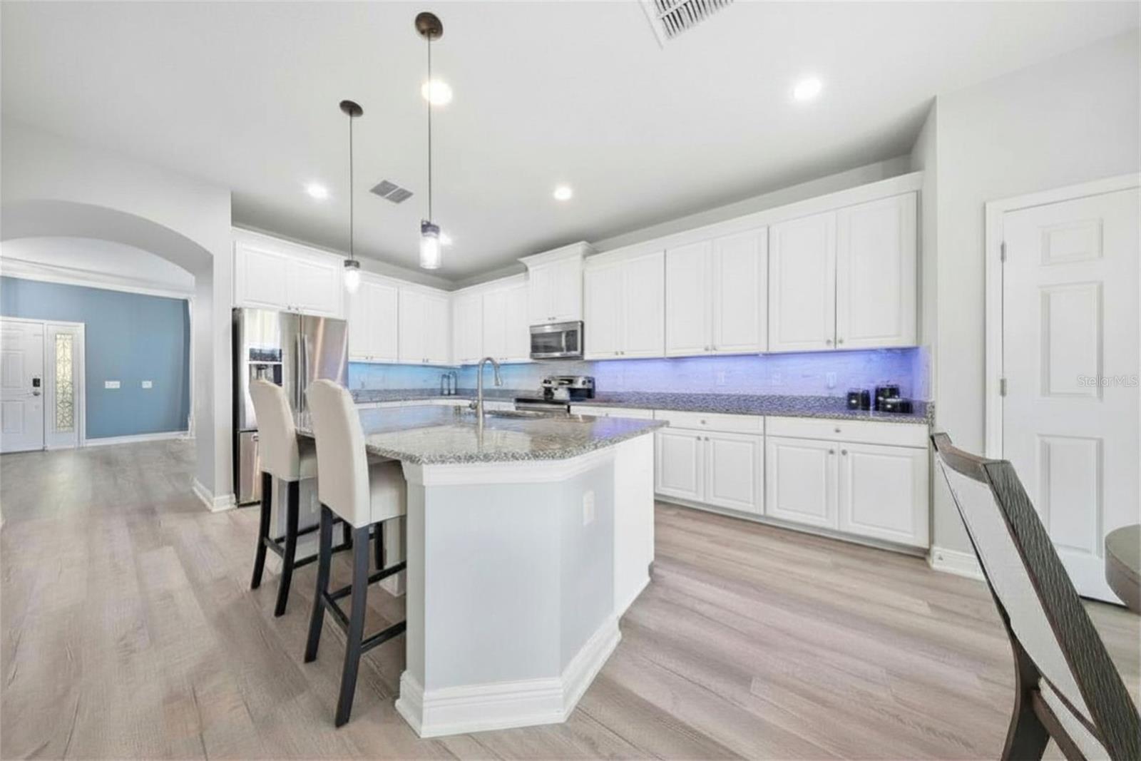 Image 10 of 46 For 11717 Albatross Lane
