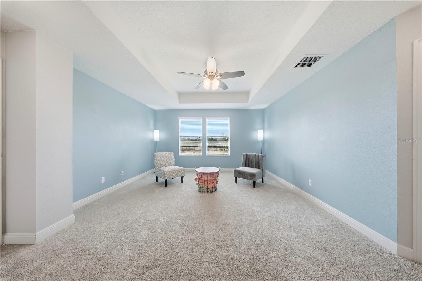 Image 21 of 46 For 11717 Albatross Lane