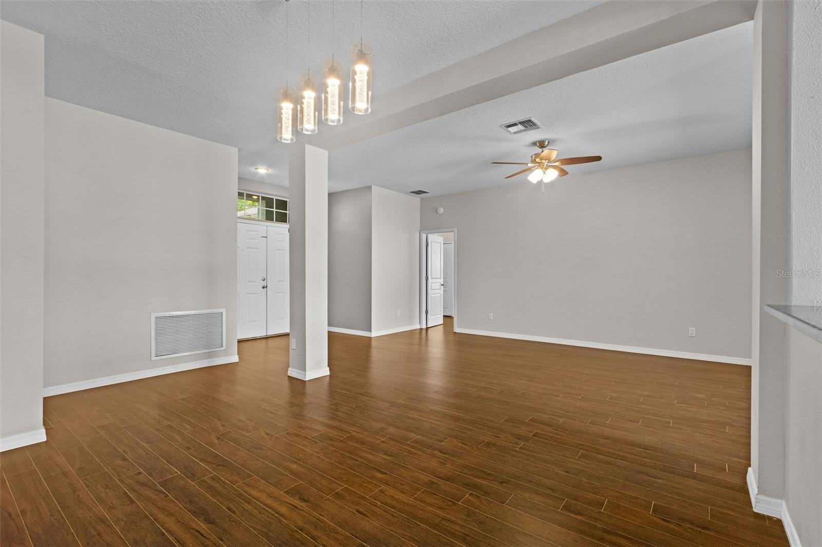 Image 13 of 36 For 8739 Ashworth Drive