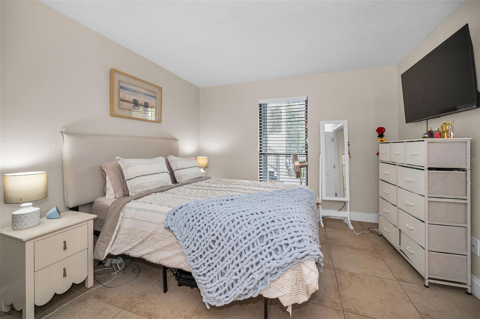 Image 13 of 41 For 455 Alt 19 S 83