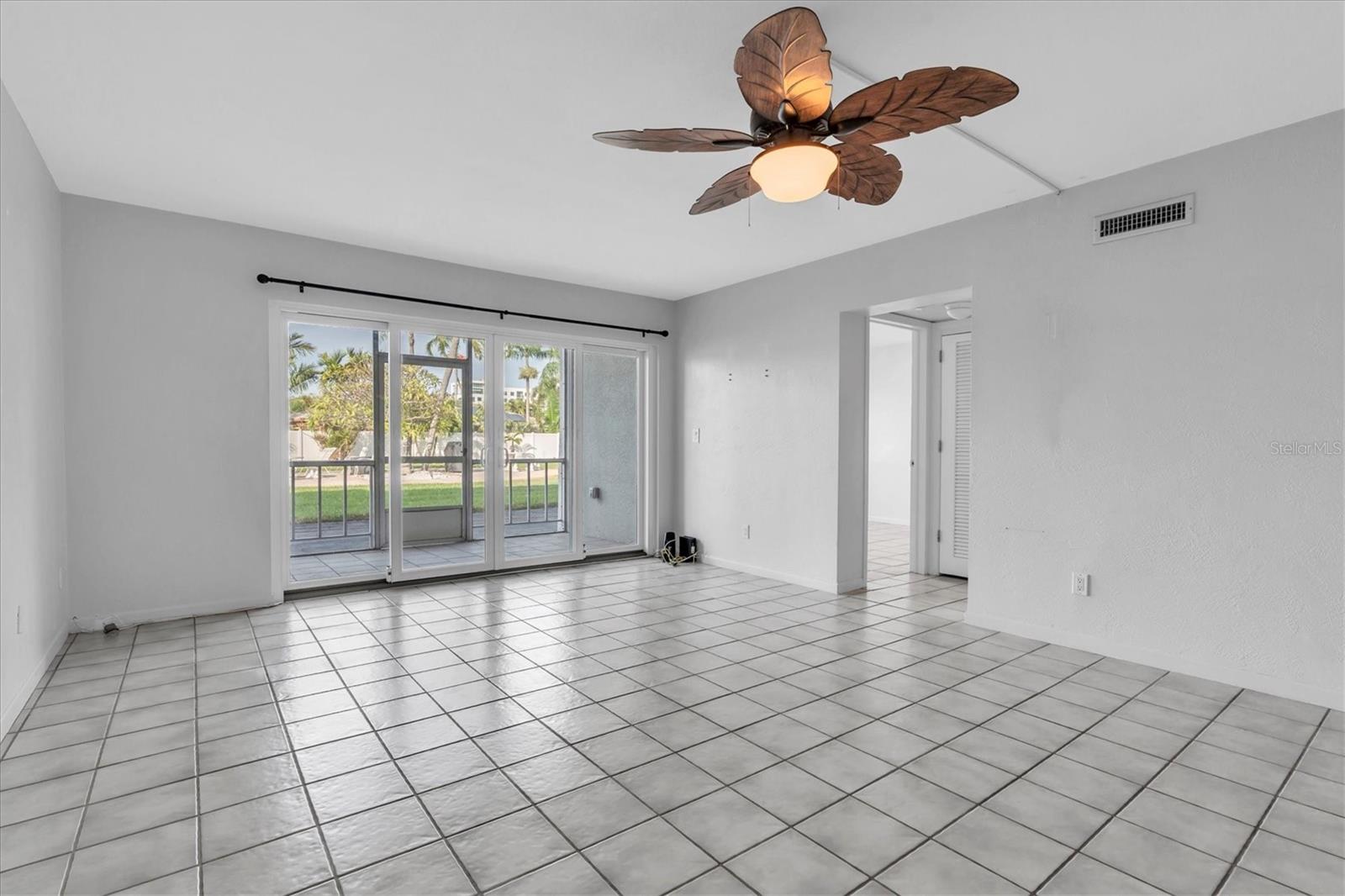 Image 10 of 30 For 3717 46th Avenue S 6