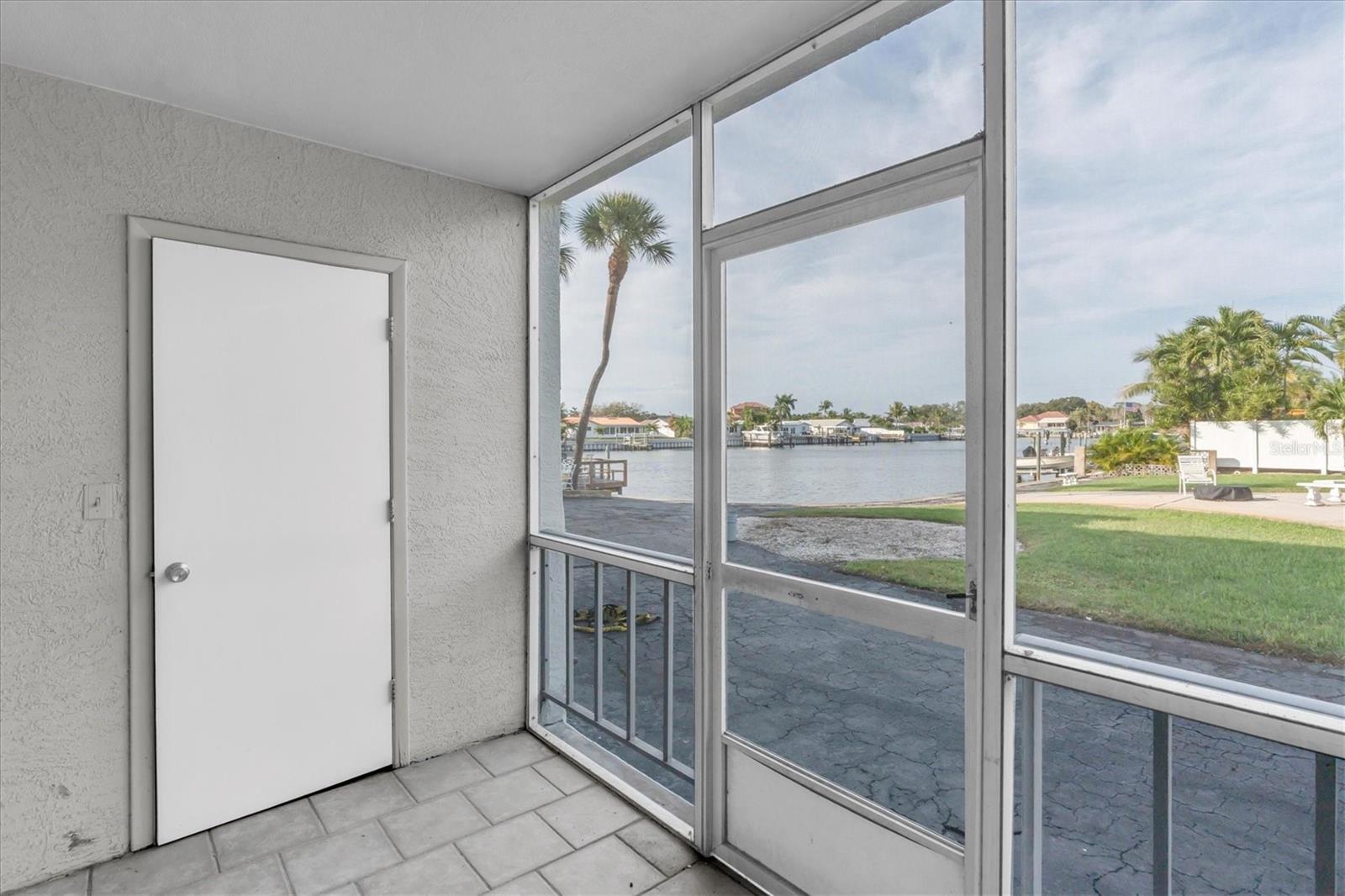 Image 12 of 30 For 3717 46th Avenue S 6