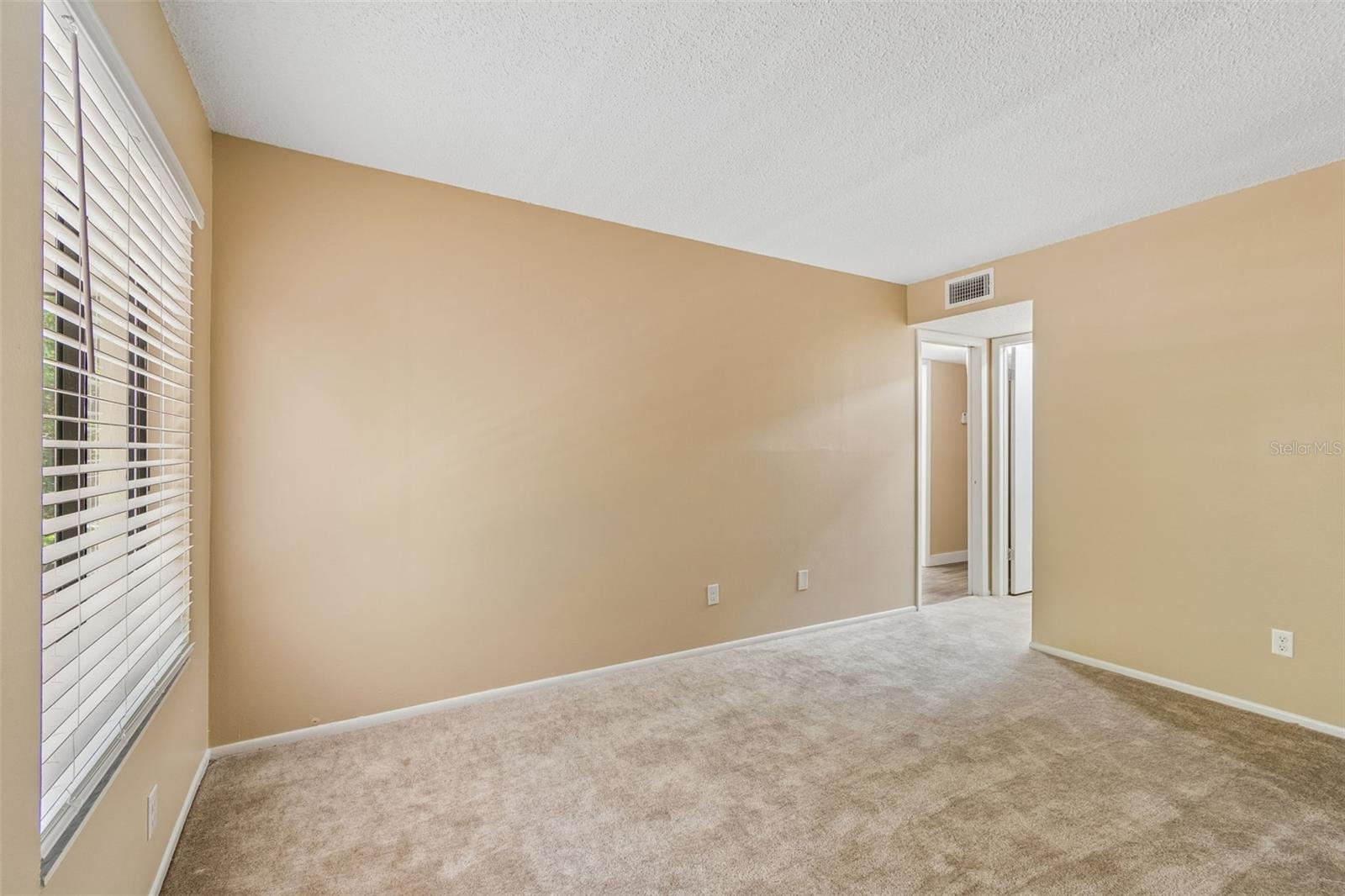 Image 31 of 100 For 3300 Fox Chase Circle N 202