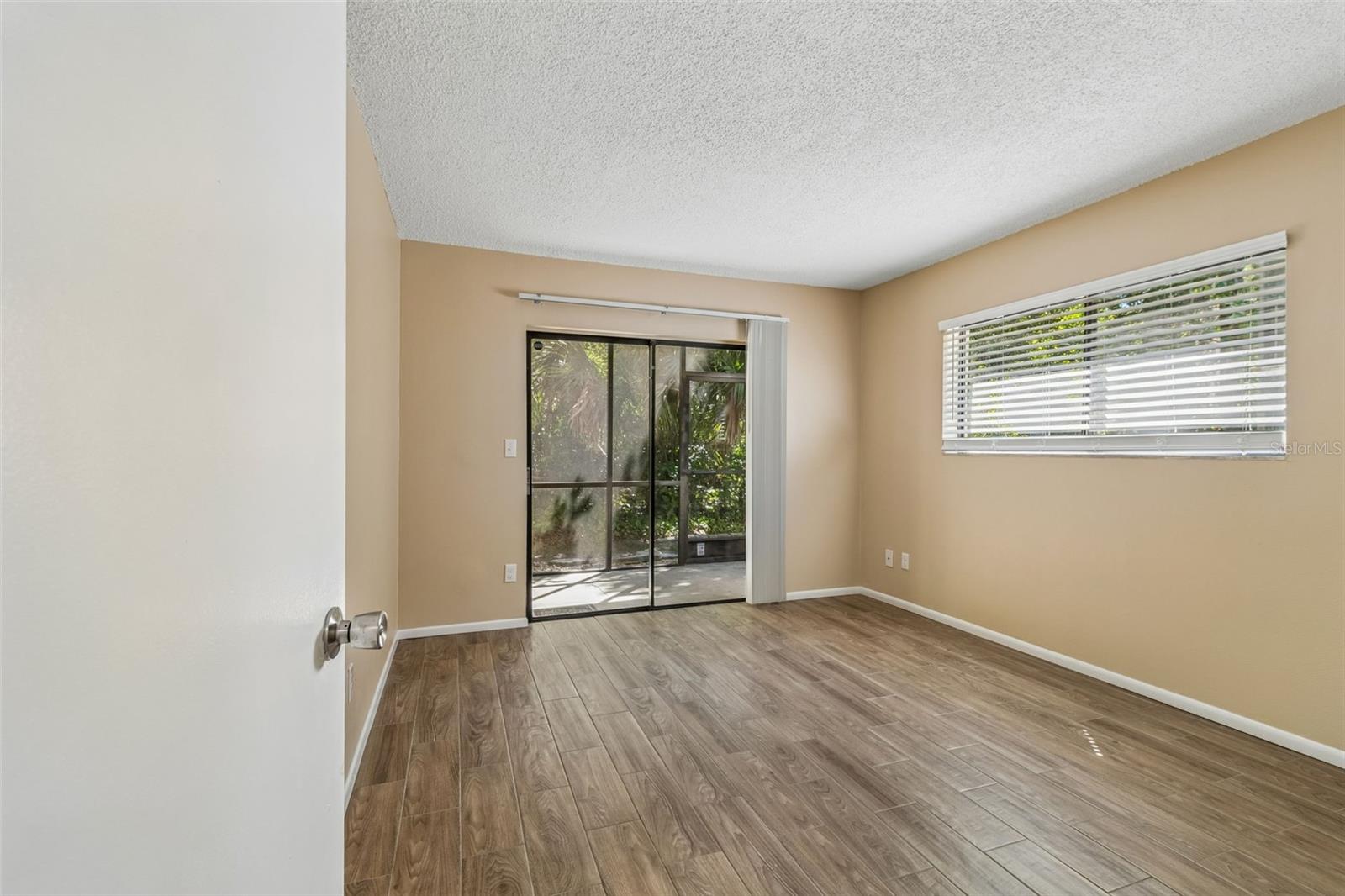Image 36 of 100 For 3300 Fox Chase Circle N 202