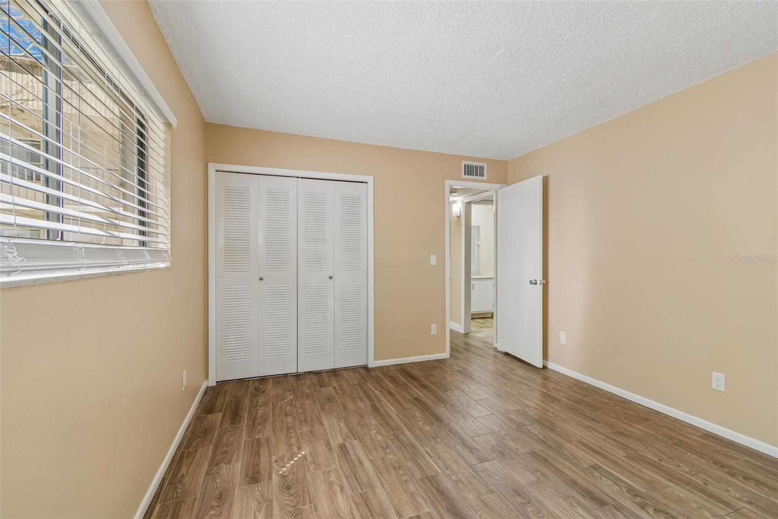 Image 38 of 100 For 3300 Fox Chase Circle N 202