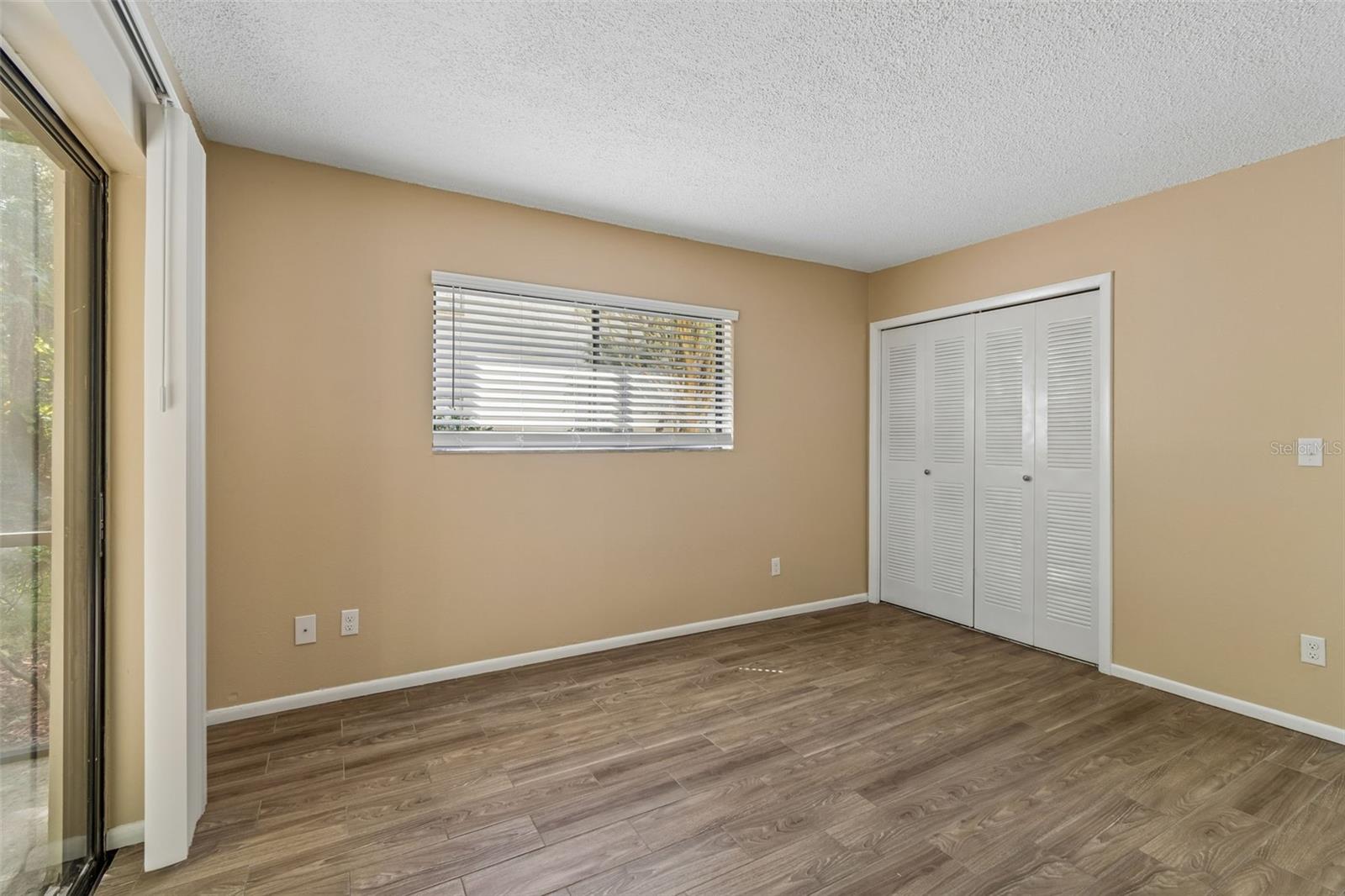 Image 39 of 100 For 3300 Fox Chase Circle N 202