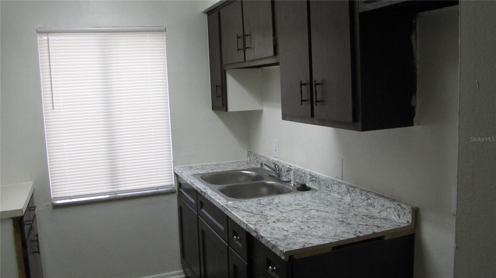 Image 5 of 12 For 7506 Needle Leaf Place 56