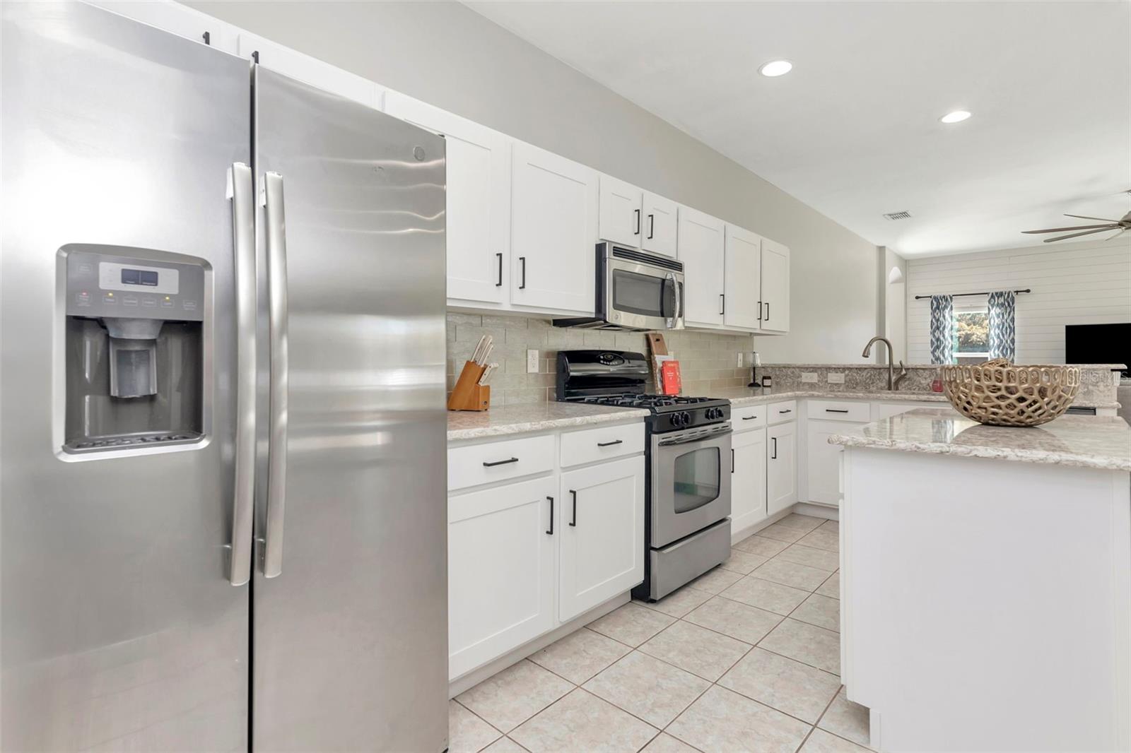 Listing photo id 8 for 12012 Northumberland Drive