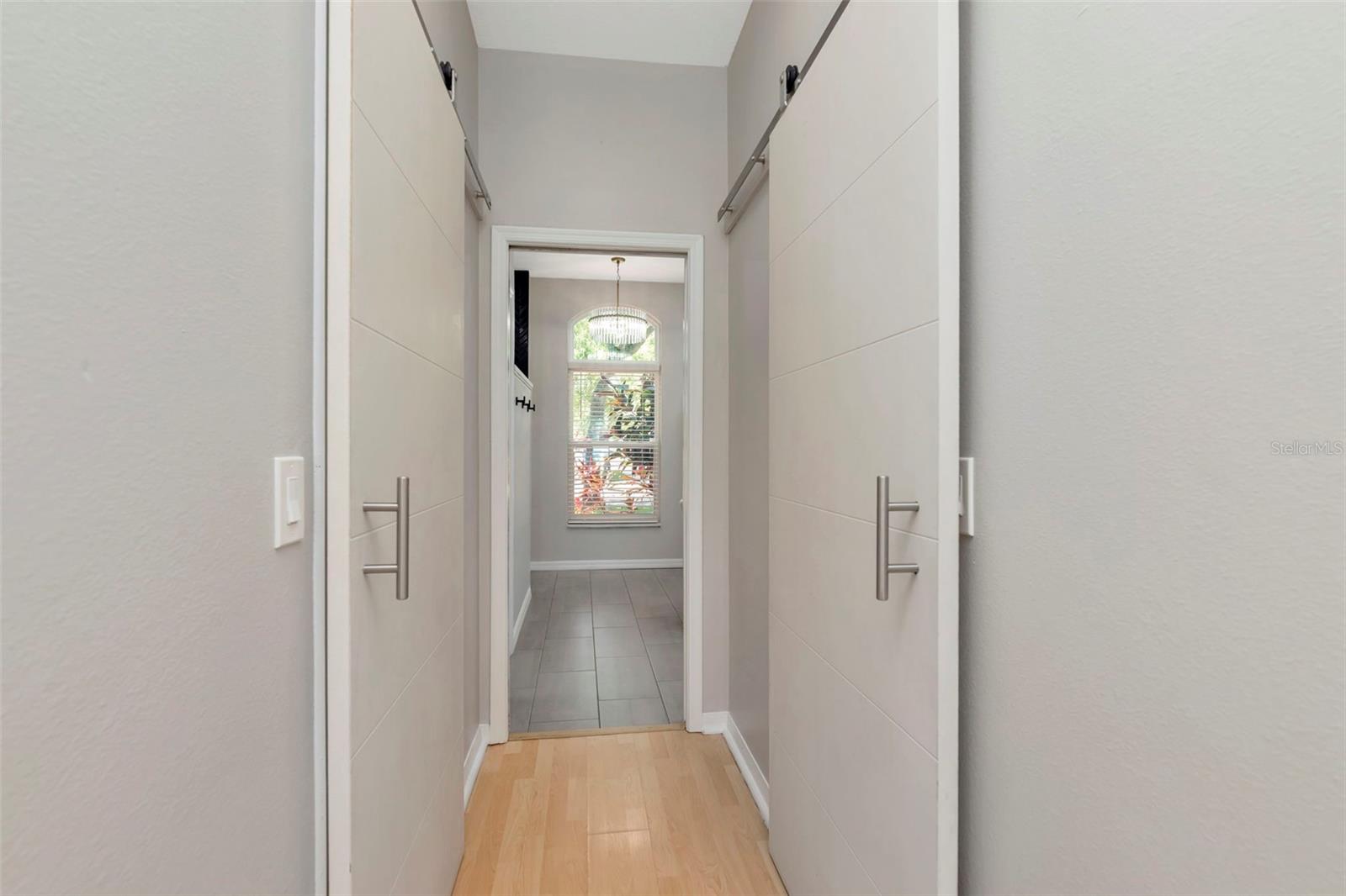 Listing photo id 19 for 12012 Northumberland Drive