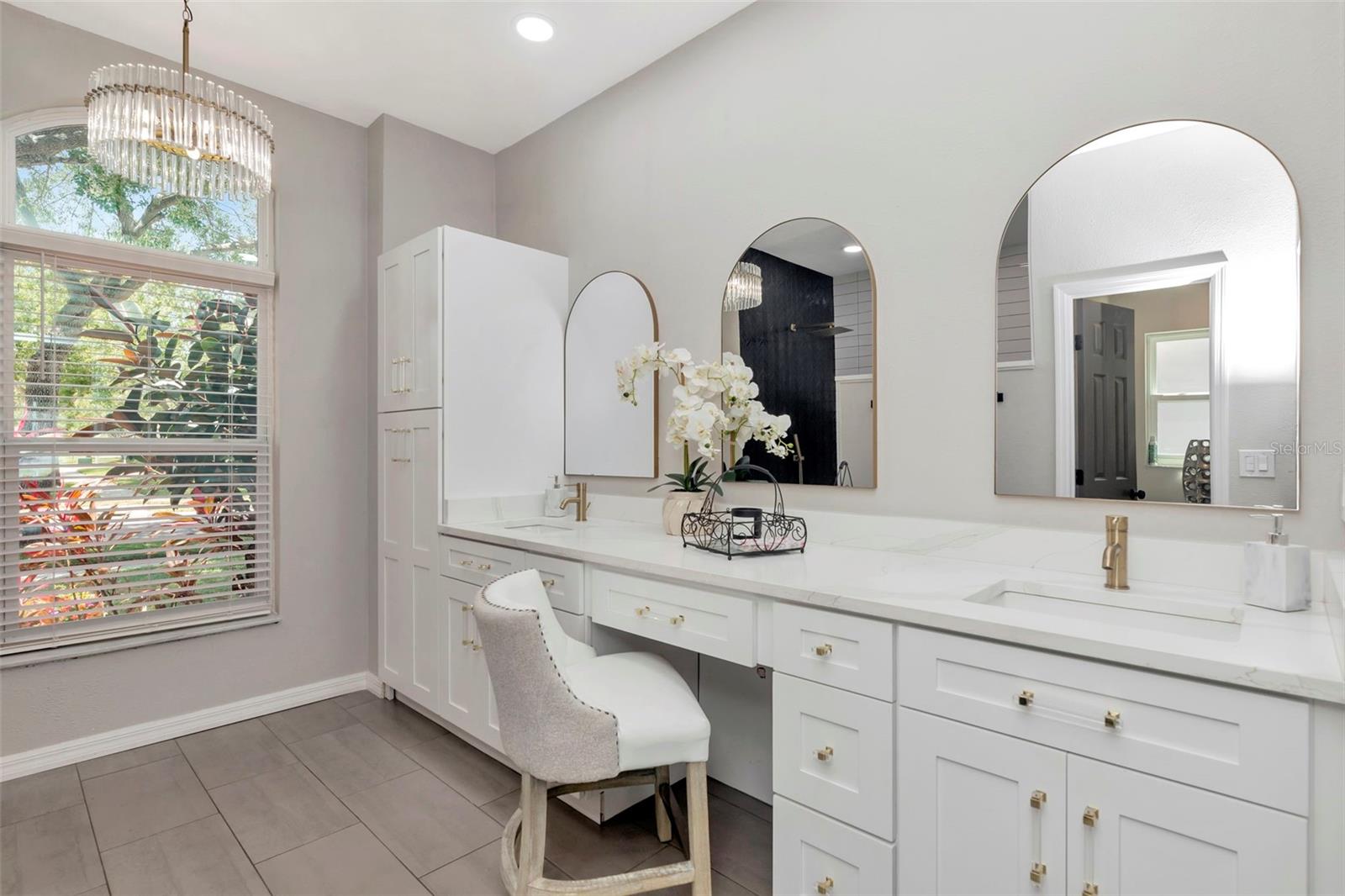 Listing photo id 20 for 12012 Northumberland Drive