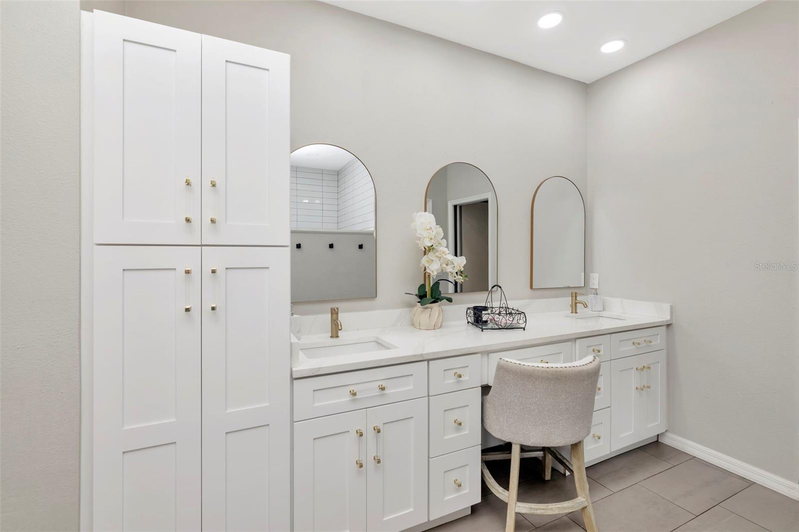 Listing photo id 21 for 12012 Northumberland Drive